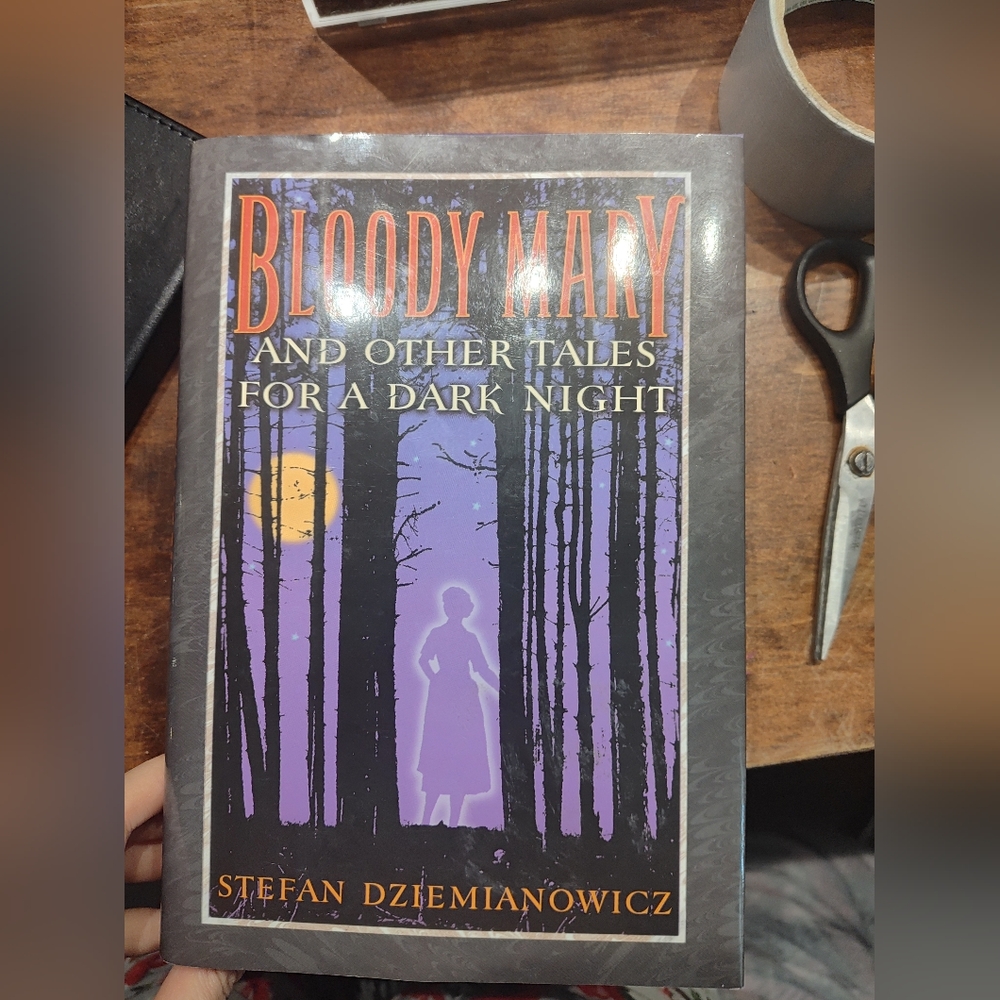 Bloody Mary And Other Tales For A Dark Night by Stefan Dziemianowicz [2000]